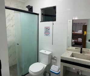 Bathroom - Pousada Jeová Jireh (Penha)