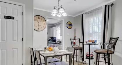 Seven Pines Retreat: Peaceful, Stocked Home in White Hall
