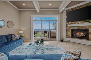 Smart TV, fireplace, table tennis, books