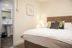 Double Room | Free WiFi