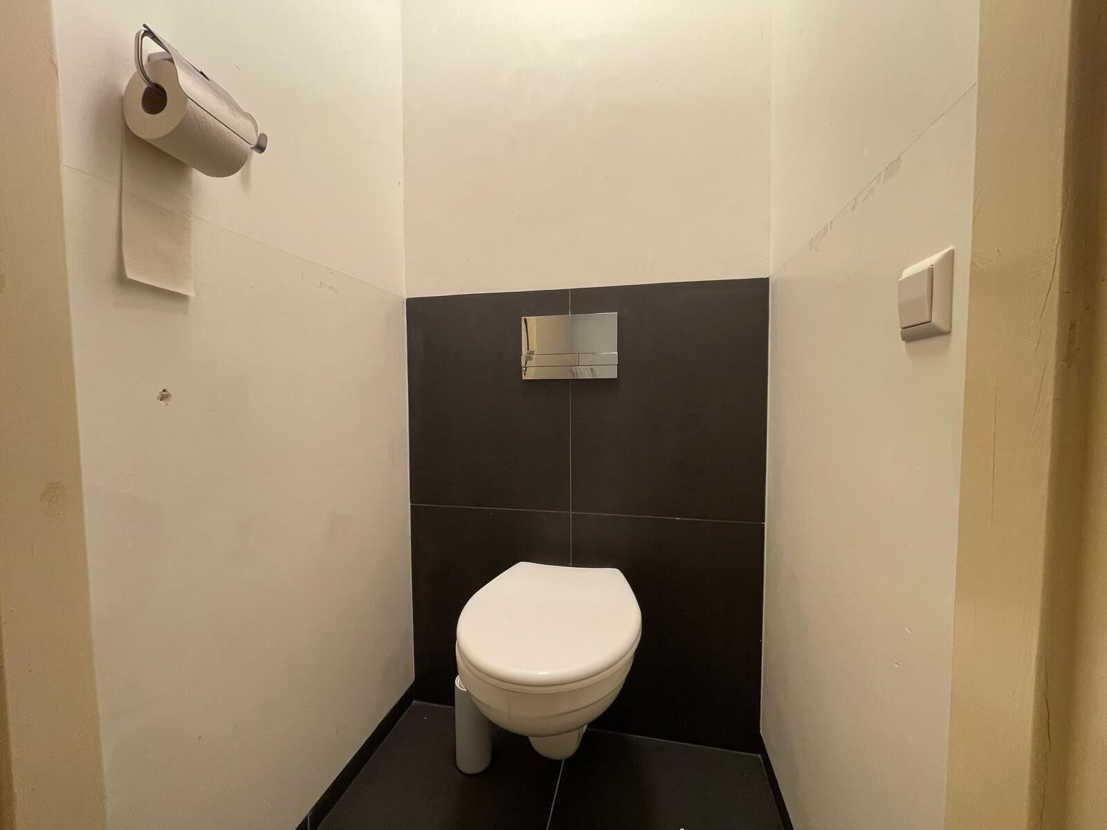 Studio | Kamar mandi