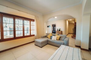 TV connectée, cheminée