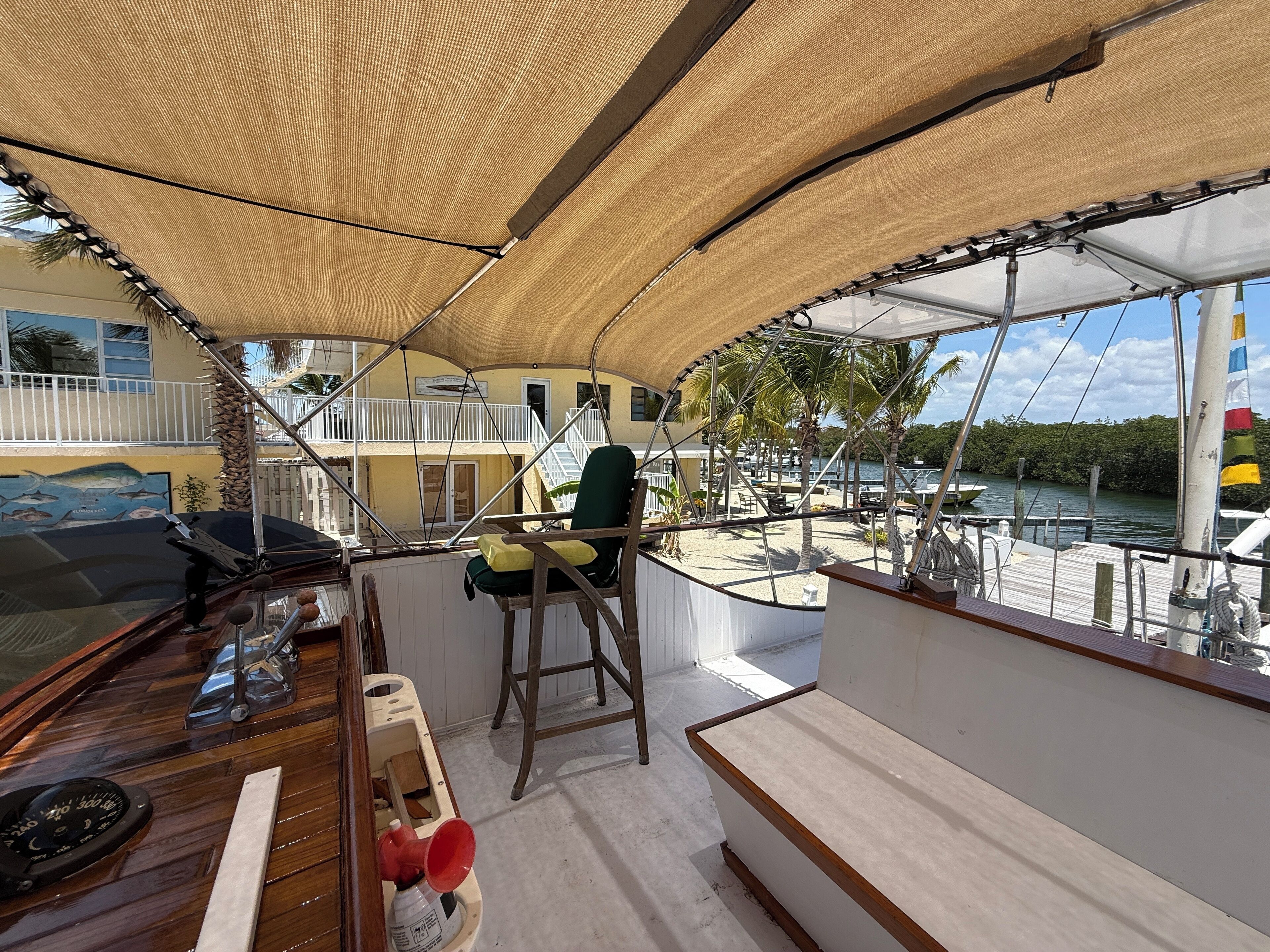 Bar (en la propiedad)