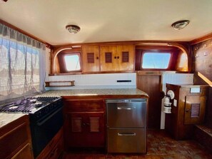 Coffee/tea maker, fridge, microwave, toaster