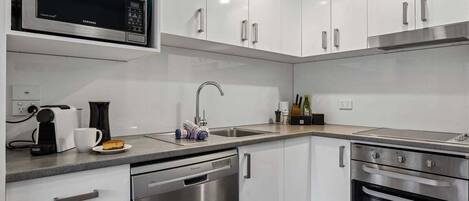 Microwave, oven, stovetop, dishwasher