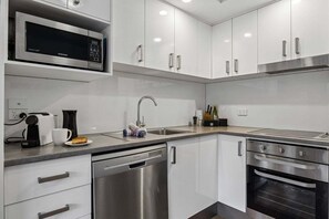 Microwave, oven, stovetop, dishwasher