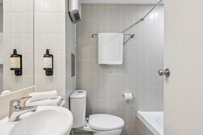 Handtücher, Seife, Shampoo