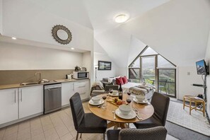 Interior - Lantern 30 - Balcony (Thredbo)