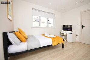 1 habitación, wifi y ropa de cama 