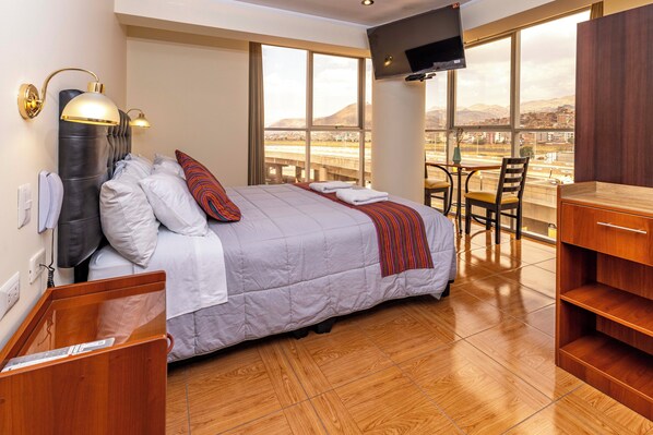 Superior Double Room, Private Bathroom, City View