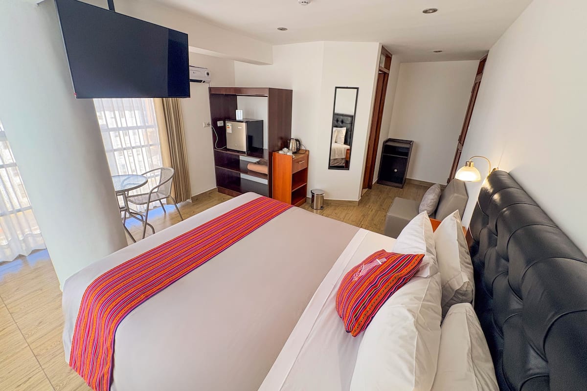Suíte superior, vista para a cidade | Roupas de cama de algodão egípcio, roupas de cama premium