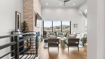 Premium Apartment, 3 Bedrooms, Mountain View | Living area