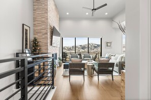 Appartement Premium, 3 chambres, vue montagne | Coin séjour