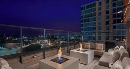 Element Calgary Downtown