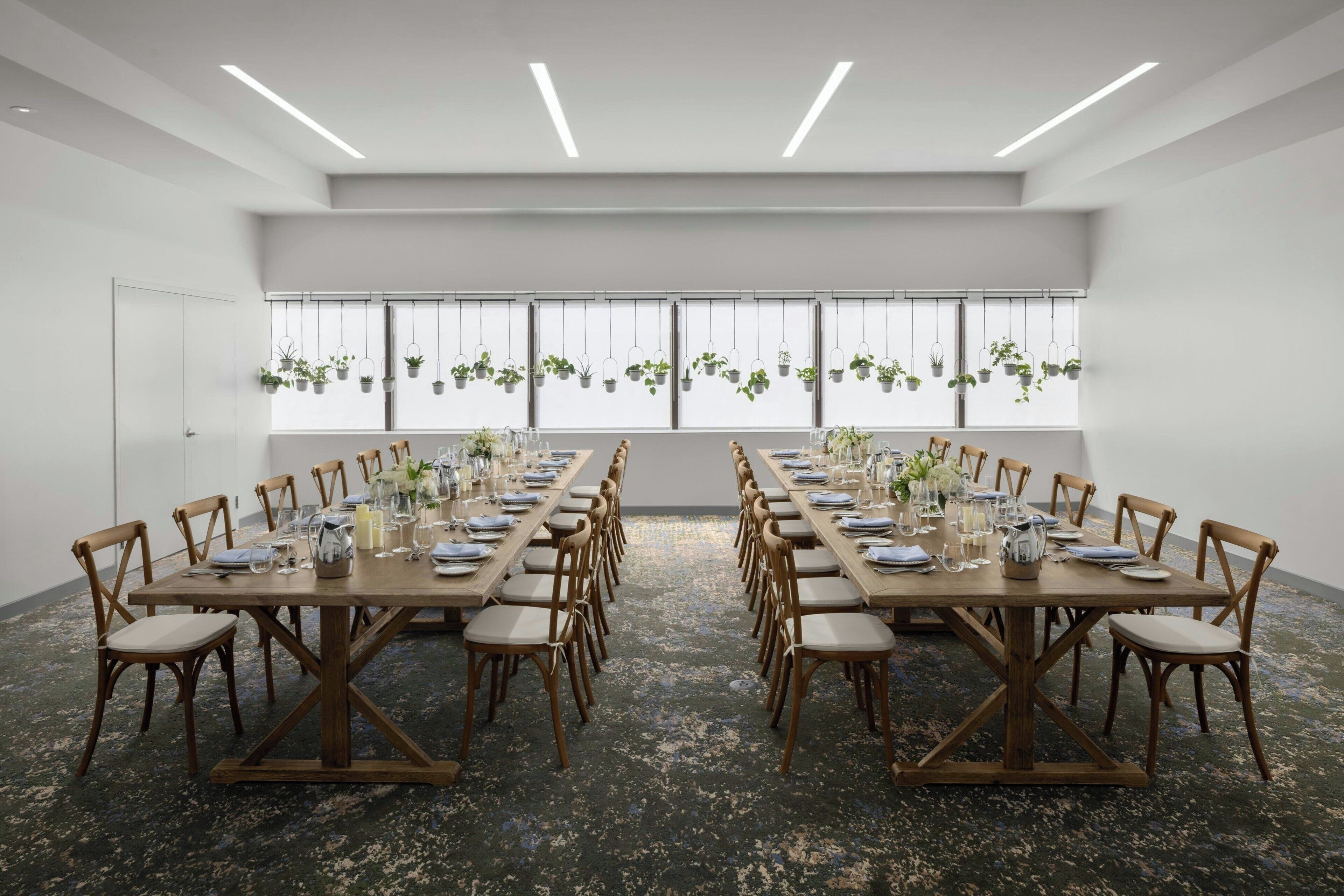 Photo - Element by Marriott Calgary Downtown