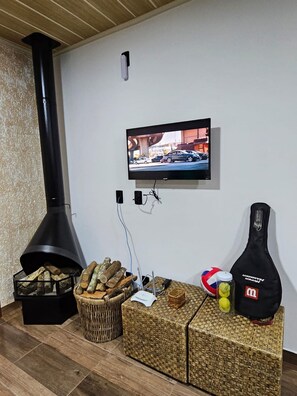 Honeymoon House | Living area - Refúgio da Montanha - Angelina - SC (Angelina)