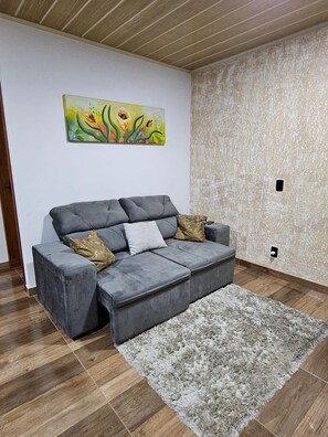 Honeymoon House | Living area - Refúgio da Montanha - Angelina - SC (Angelina)