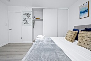 1 Schlafzimmer, Bügeleisen/Bügelbrett, kostenloses WLAN, Bettwäsche