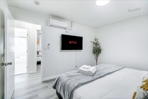 2 chambres, fer et planche à repasser, Wi-Fi gratuit, draps fournis