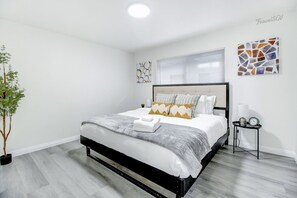 2 bedrooms, iron/ironing board, free WiFi, bed sheets