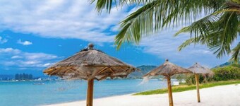 Meili Shiguang Holiday Hotel