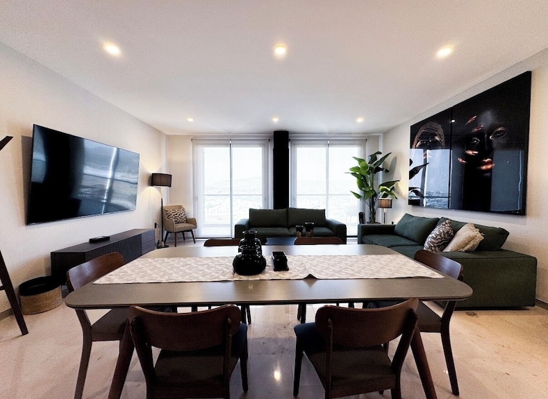 Spacious 3-bedroom Apartment With Wifi, Fitness Room In Charming Juriquilla - Querétaro