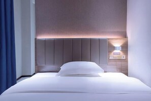 Room - 7Days Inn Youpin Hotel (Hezhou High-speed Railway Station Fu'anju) (Hezhou)