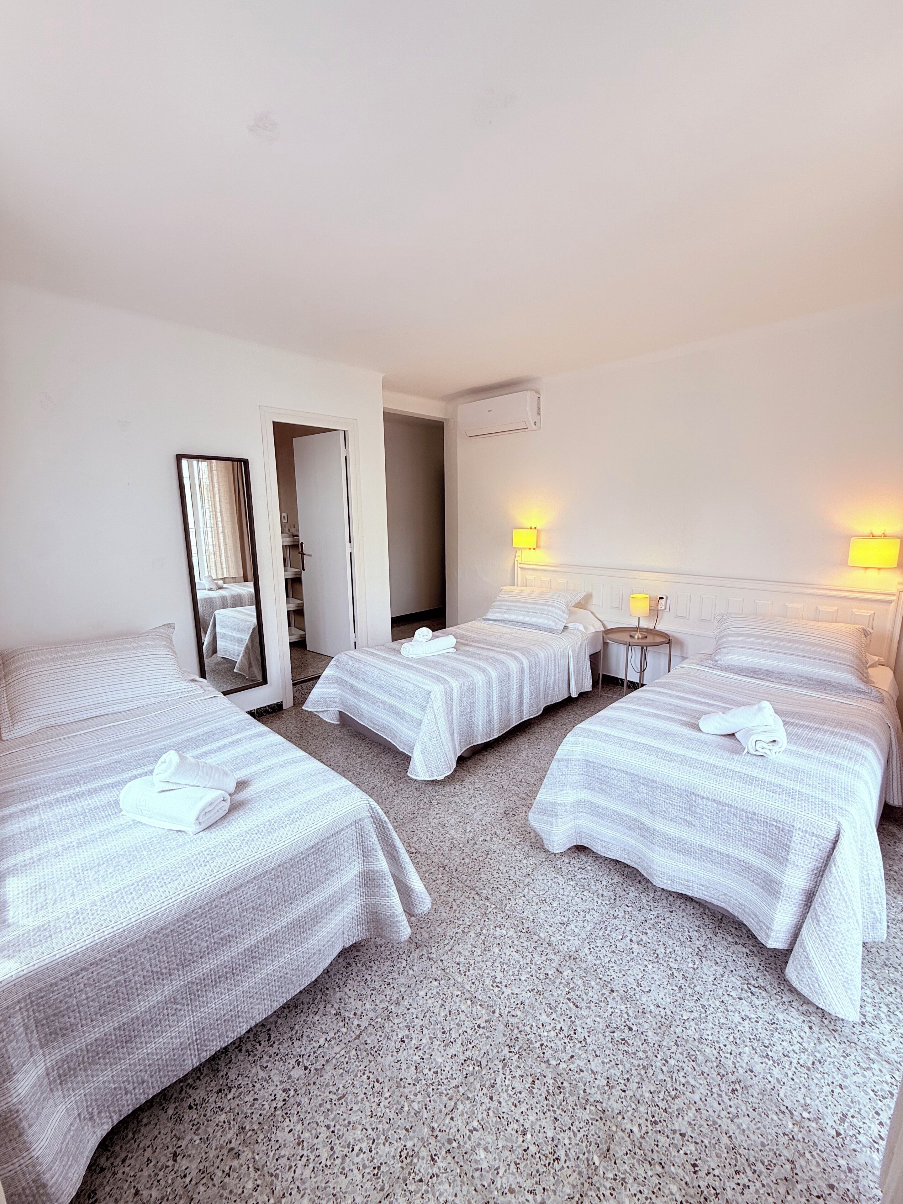 Chambre Triple | Wi-Fi gratuit