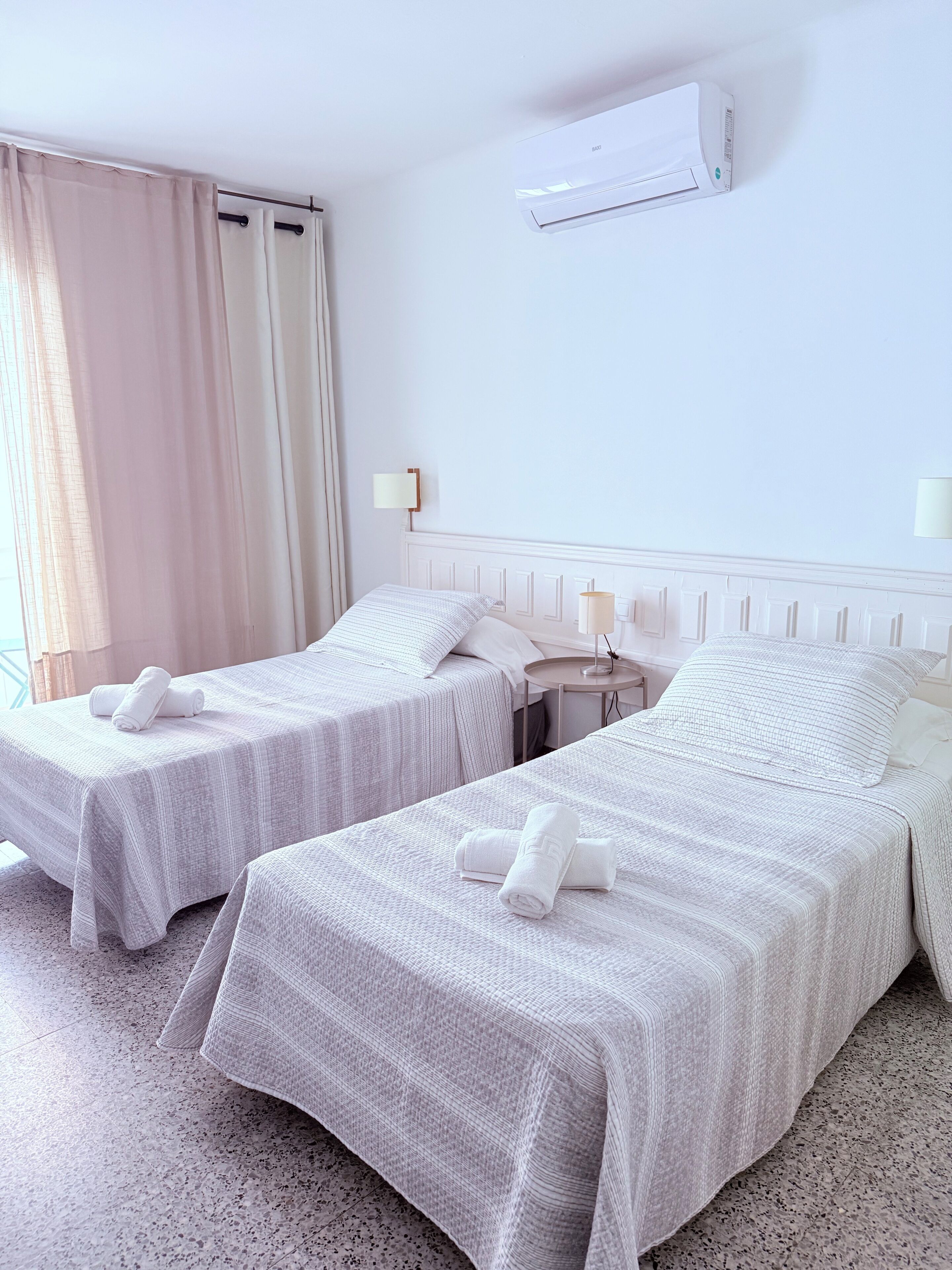 Chambre Double Économique | Wi-Fi gratuit