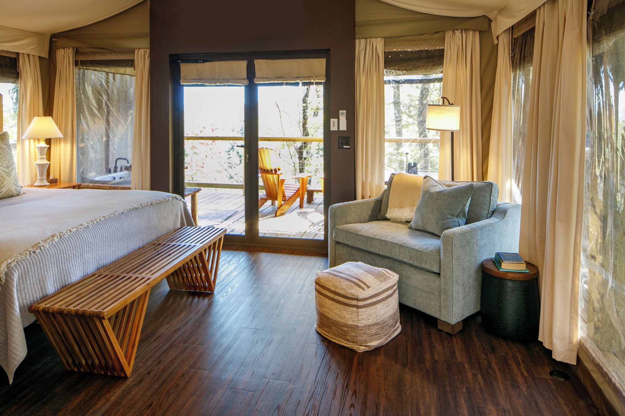 1 多间卧室、床单