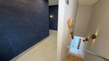 Handrails in stairways