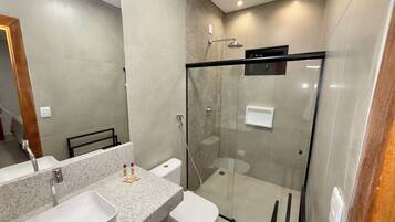 Shower, towels, soap, shampoo