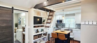 Private Atlanta Tiny House with 
Mini Golf Course