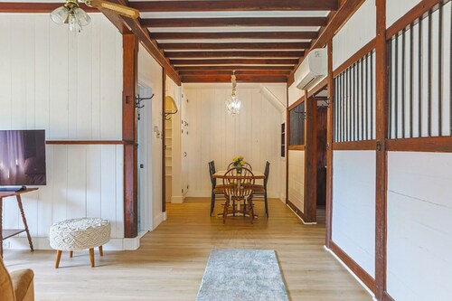 Charming 2-bedroom apartment with AC, WiFi in fantastic Andalusia