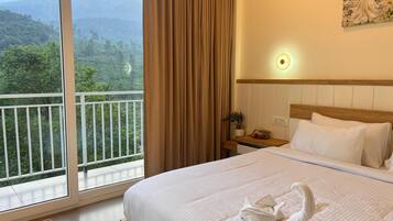 Ropa de cama de alta calidad y tabla de planchar con plancha