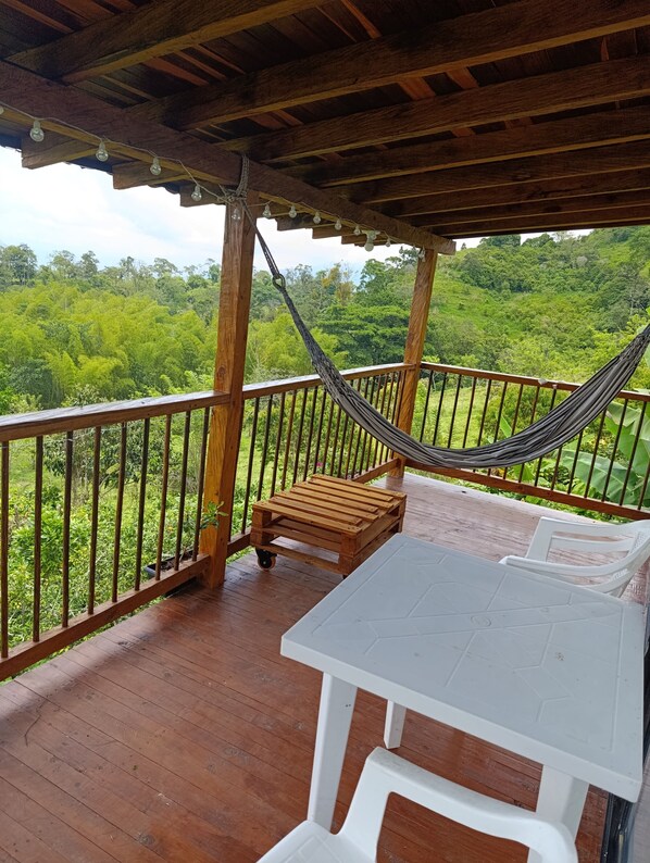 Terassi/patio
