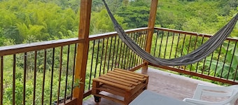 The cabin - Finca los Martínez, near the town of Támesis Antioquia,