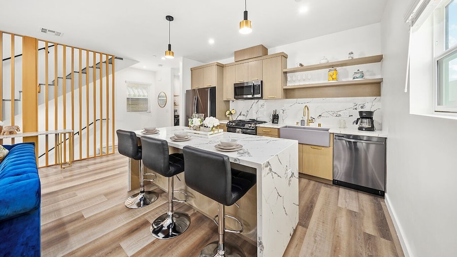 Cozy Bedroom Los Angeles