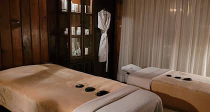 Cozy room, in a SPA environment