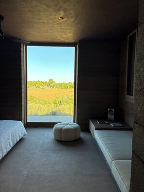 4 chambres, fer et planche à repasser, Wi-Fi, draps fournis