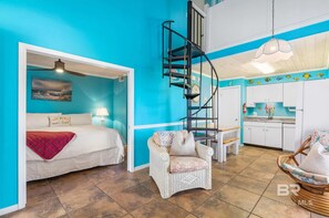 2 bedrooms, desk, iron/ironing board, free WiFi