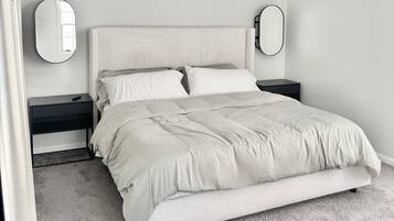 2 chambres, fer et planche à repasser, Wi-Fi, draps fournis