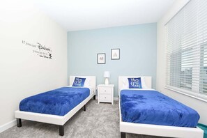 5 bedrooms, iron/ironing board, free WiFi, bed sheets