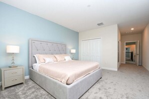 5 bedrooms, iron/ironing board, free WiFi, bed sheets - Champions Gate Gem – Pool, Spa, Near Parks (Davenport)