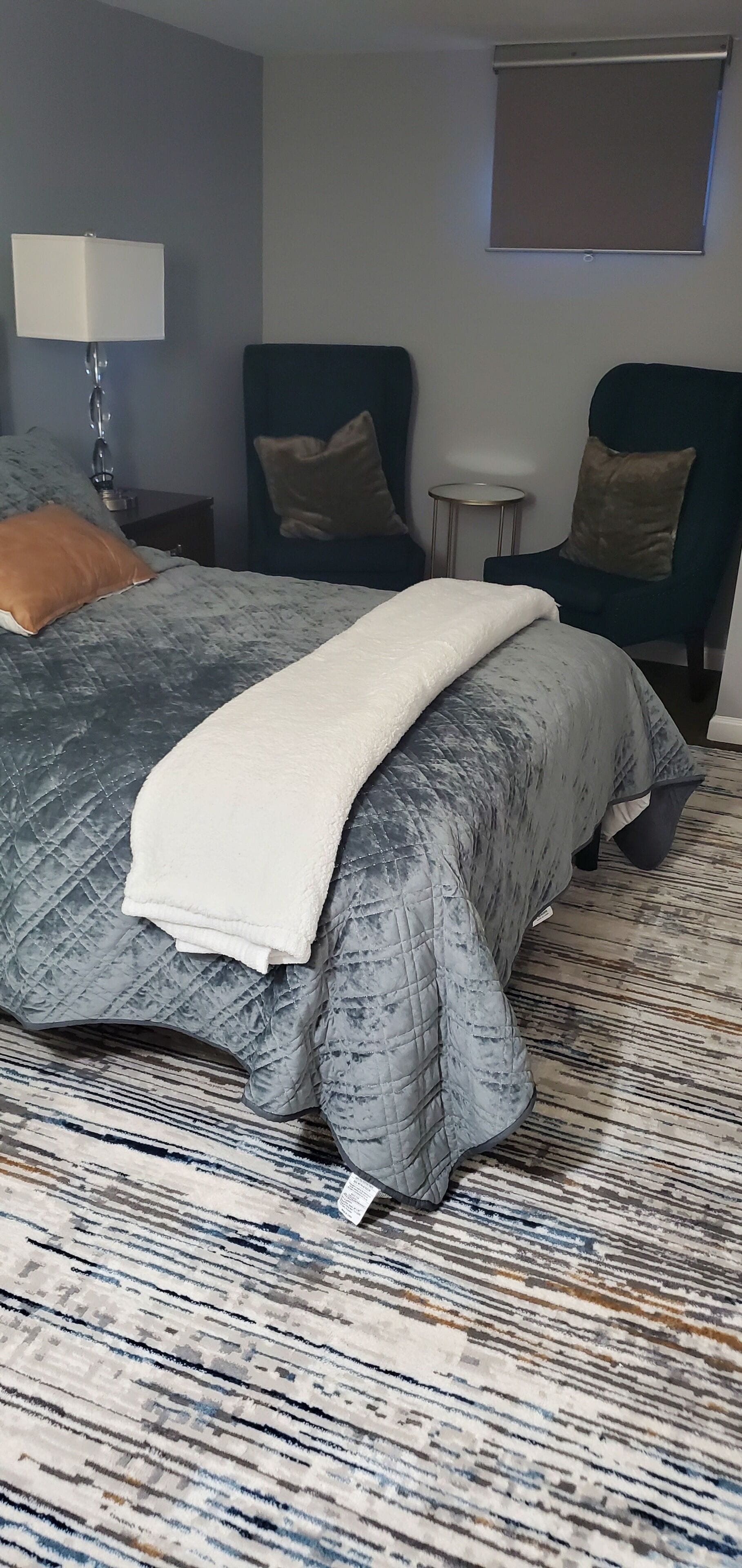 2 slaapkamers, een strijkplank/strijkijzer, wifi, beddengoed