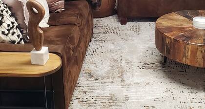 Cozy Fully Furnished 2 Bedroom Unit