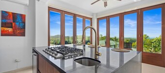 Vista Mar Paraíso – Luxury Pool & Ocean Views