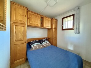 1 quarto