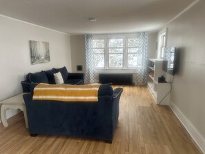 Älytelevisio, kirjoja