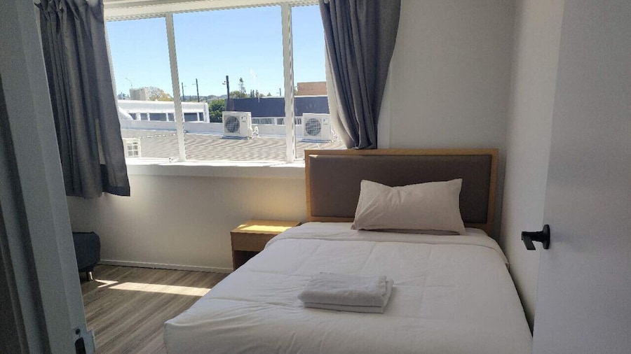 2 Double 5 Single 2 Sofa Beds Suite 1